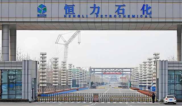 恒力石化（大连）有限公司年产250万吨PTA-4项目全厂机柜防静电地板6530m2