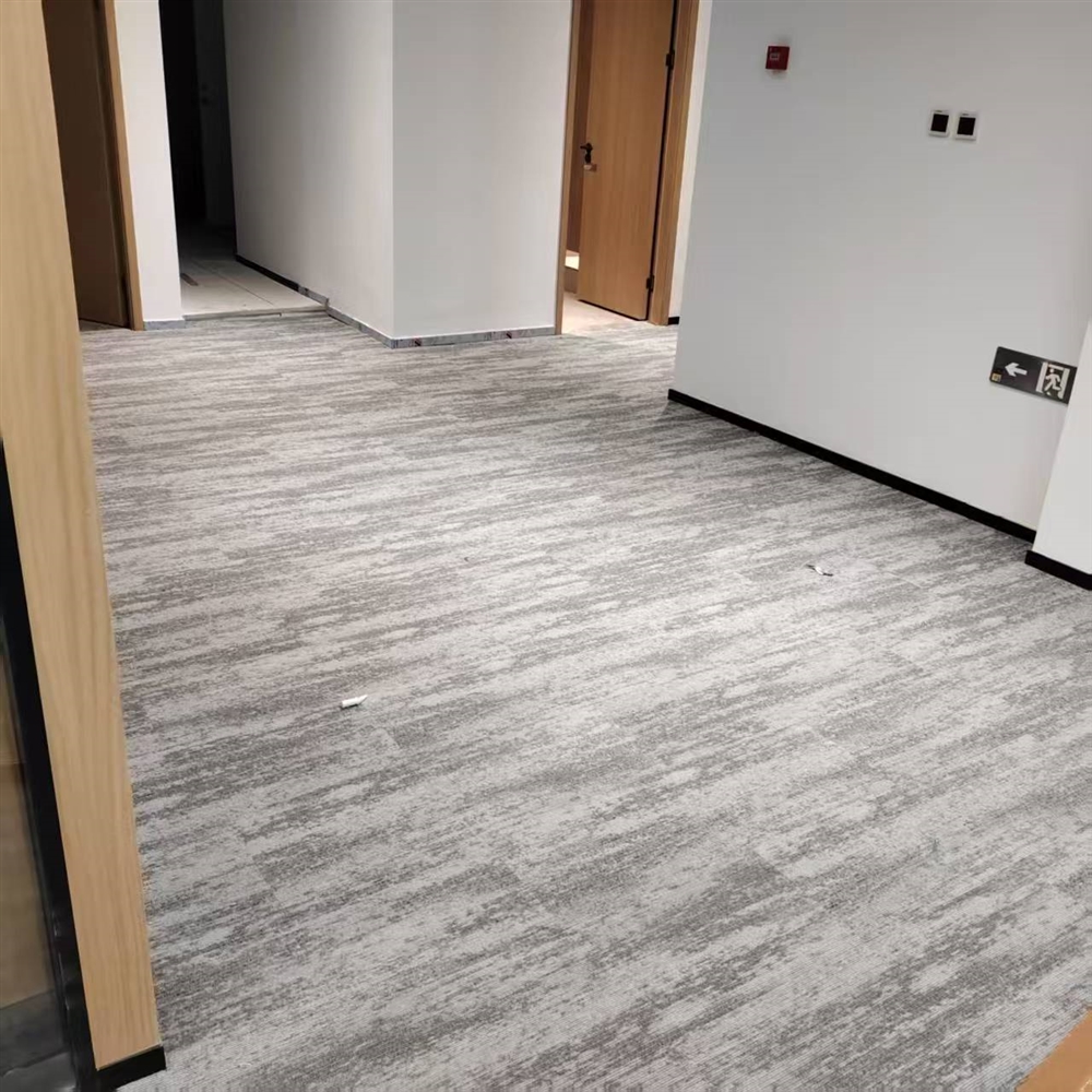 Open-plan office installation of Mohawk Shared Path-924 carpet tiles