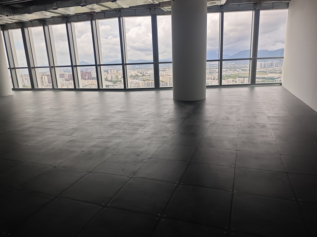 三亚大悦城T1写字楼公区15000㎡汇亚SC800全钢网络地板安装项目